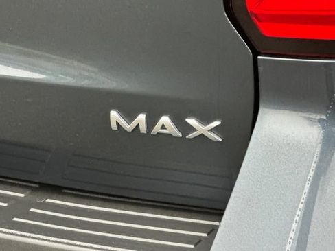 Certified 2024 Ford Expedition Max XLT image 9