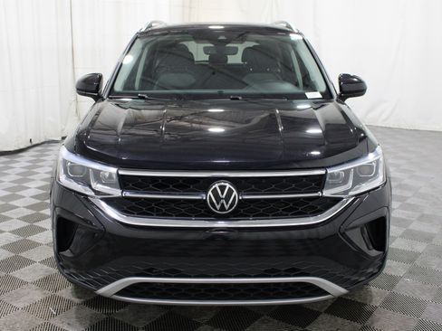 Used 2022 Volkswagen Taos SEL AWD/4WD image 37