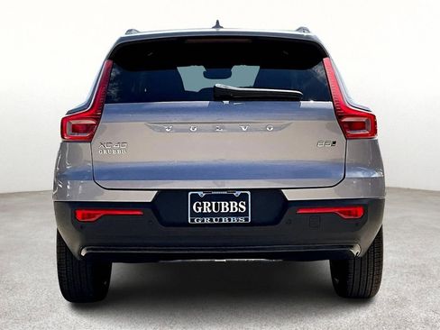 New 2026 Volvo XC40 B5 Ultra w/ Protection Package Premier image 7