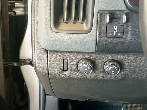 Used 2022 Chevrolet Colorado Z71 image 10