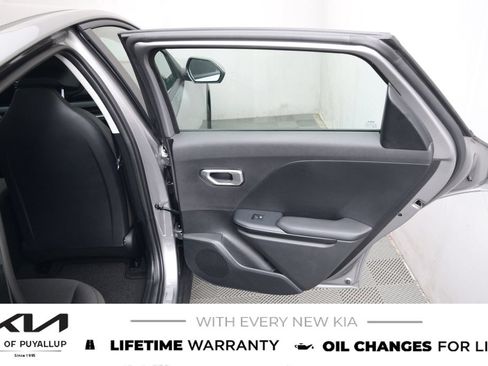 New 2026 Kia K4 FWD image 14