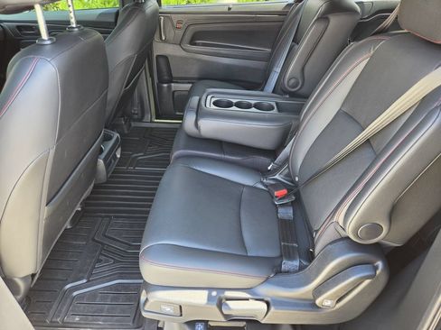 Certified 2023 Honda Odyssey Sport image 18