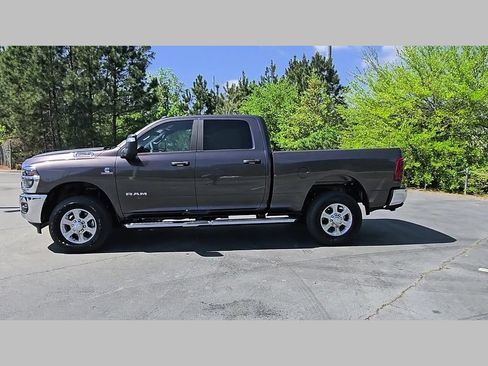 New 2026 RAM 3500 Big Horn AWD/4WD image 26