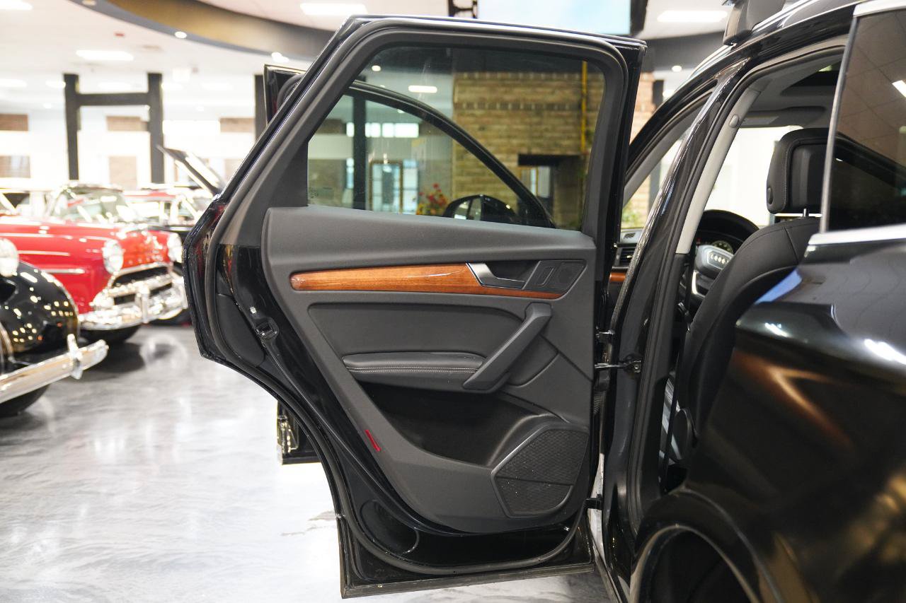 Used 2022 Audi Q5 2.0T Premium Plus AWD/4WD image 21
