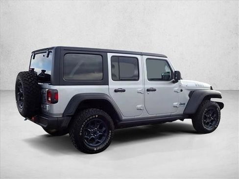 Used 2023 Jeep Wrangler Unlimited w/ Cold Weather Group AWD/4WD image 4