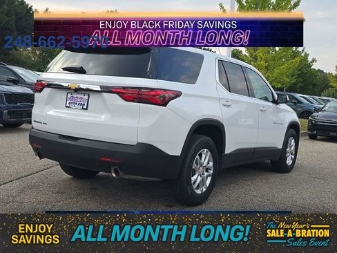 Used 2023 Chevrolet Traverse LS w/ Safety Package image 5