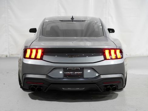 Used 2025 Ford Mustang GT Premium RWD image 4