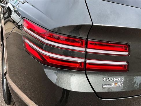 Used 2024 Genesis GV80 3.5T image 33