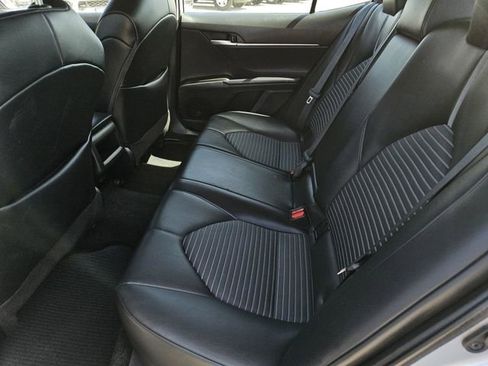 Used 2024 Toyota Camry SE image 30