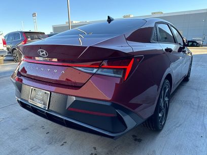 New 2025 Hyundai Elantra SEL