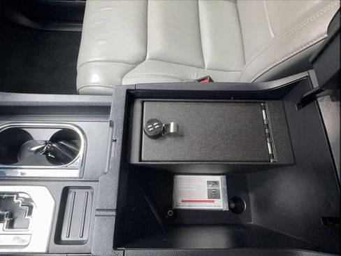 Used 2020 Toyota Tundra SR5 w/ SR5 Leather Package image 40