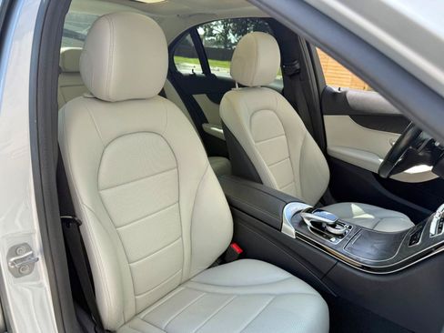 Used 2016 Mercedes-Benz C 300 4MATIC Sedan image 14