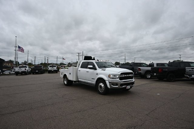 Used 2022 RAM 4500 Laramie AWD/4WD image 2