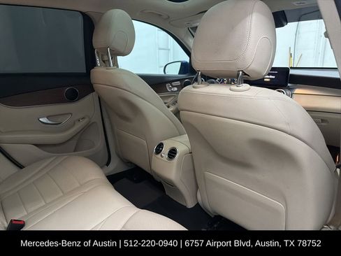 Used 2022 Mercedes-Benz GLC 300 image 25