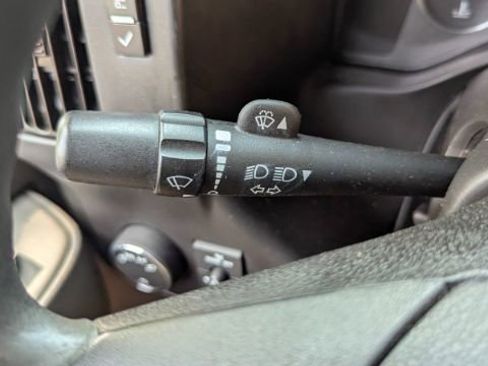 Used 2017 Chevrolet Express 3500 LT w/ LT Preferred Equipment Group RWD image 25