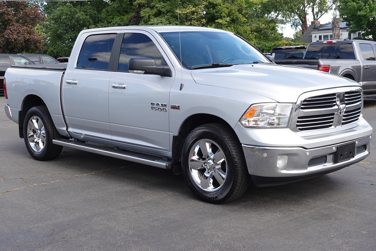 Used 2017 RAM 1500 Big Horn AWD/4WD image 4