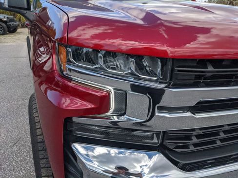 Used 2021 Chevrolet Silverado 1500 LT w/ All Star Edition Plus image 12