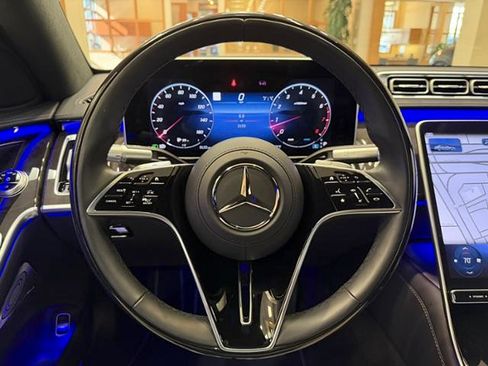 Used 2025 Mercedes-Benz S 580 4MATIC Sedan image 14