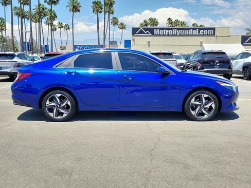 Used 2023 Hyundai Elantra SEL w/ Convenience Package FWD image 32