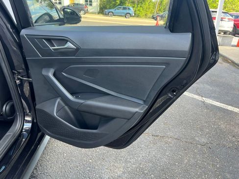 Used 2020 Volkswagen Jetta GLI FWD image 25