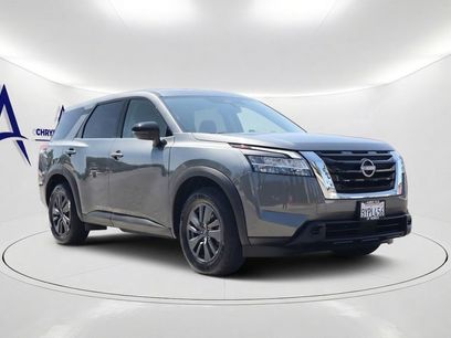 Used 2022 Nissan Pathfinder S