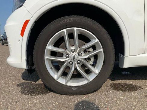 Used 2025 Dodge Durango GT AWD/4WD image 31