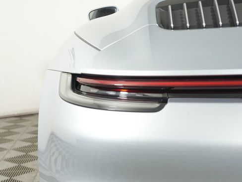 Certified 2020 Porsche 911 Carrera 4S AWD/4WD image 17
