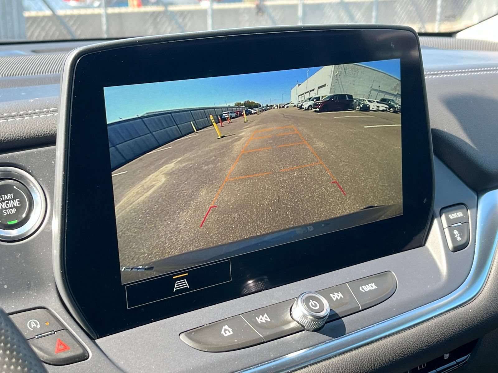 Used 2025 Chevrolet Blazer LT FWD image 24
