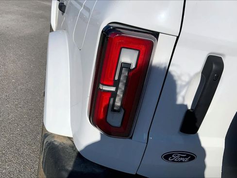 New 2026 Ford Bronco Outer Banks image 14