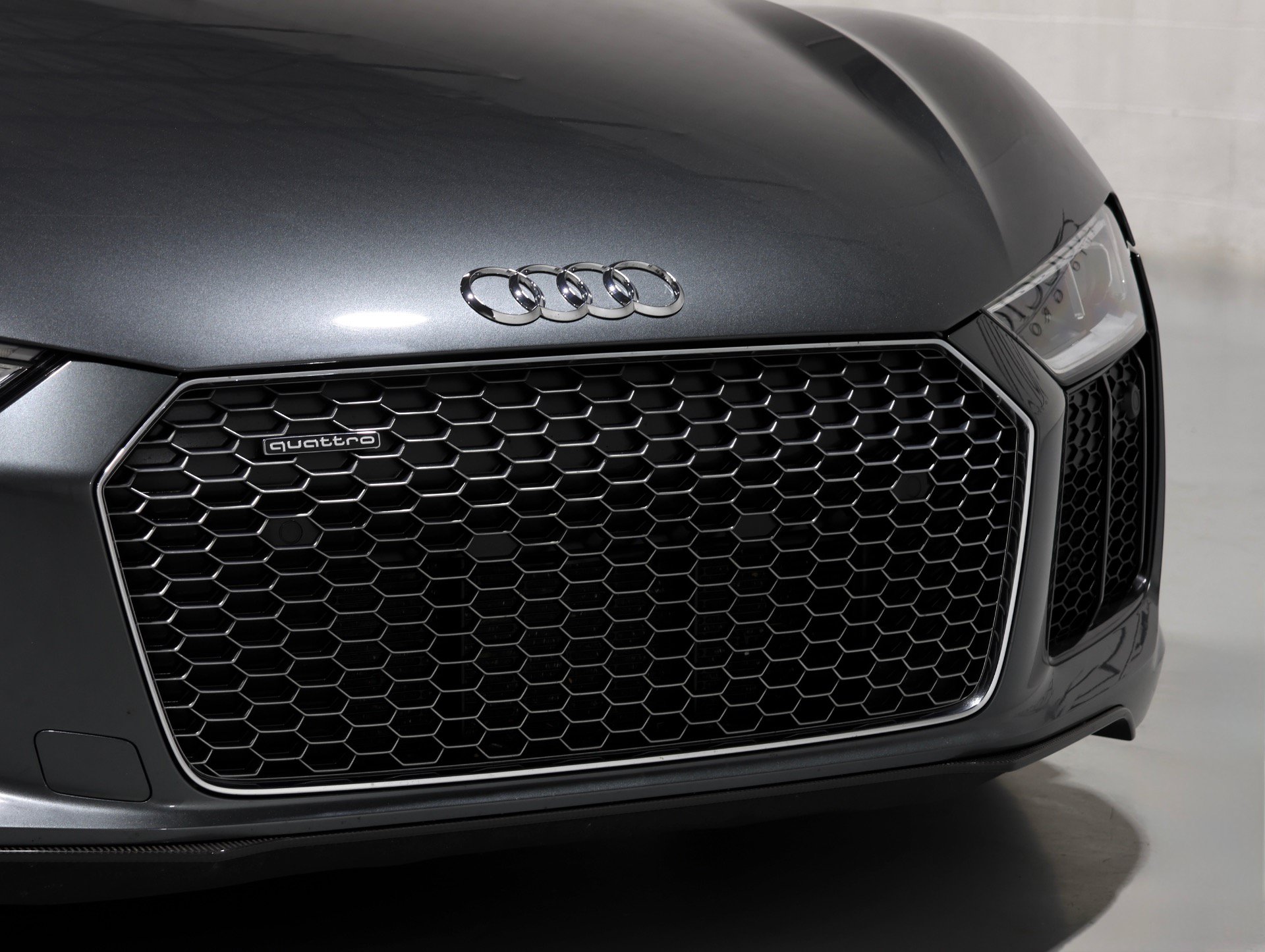 Used 2017 Audi R8 V10 plus AWD/4WD image 48