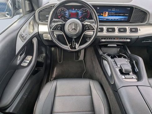 Used 2024 Mercedes-Benz GLS 450 GLS 450 image 19