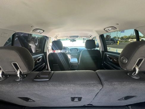 Used 2018 GMC Terrain SLE FWD image 41