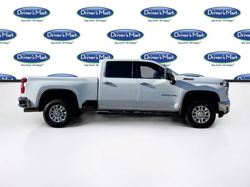 Used 2023 Chevrolet Silverado 2500 LTZ w/ LTZ Plus Package image 8