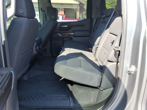 Used 2021 Chevrolet Silverado 1500 RST AWD/4WD image 18