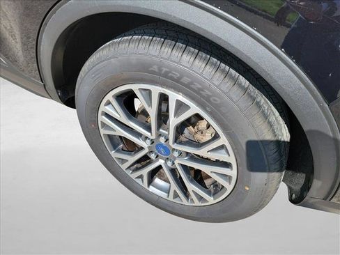 Used 2020 Ford Escape SEL FWD image 12