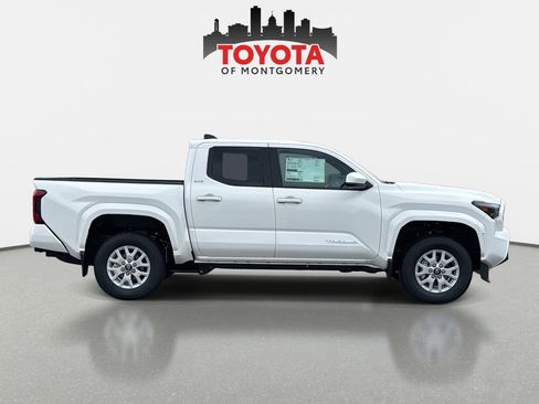 New 2026 Toyota Tacoma SR5 image 2