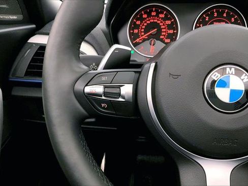 Used 2016 BMW M235i xDrive Convertible image 18
