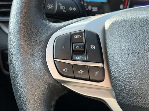 Certified 2024 Ford Explorer XLT AWD/4WD image 30