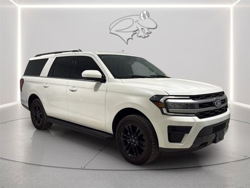 Used 2024 Ford Expedition Max XLT AWD/4WD image 7
