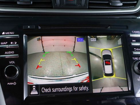 Used 2020 Nissan Murano SL w/ Cargo Package image 19