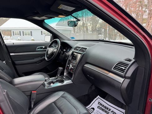 Used 2016 Ford Explorer Sport image 19