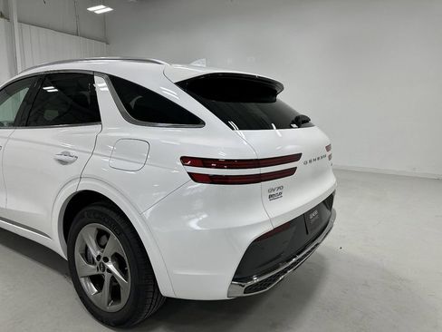 Certified 2026 Genesis GV70 2.5T AWD/4WD image 14