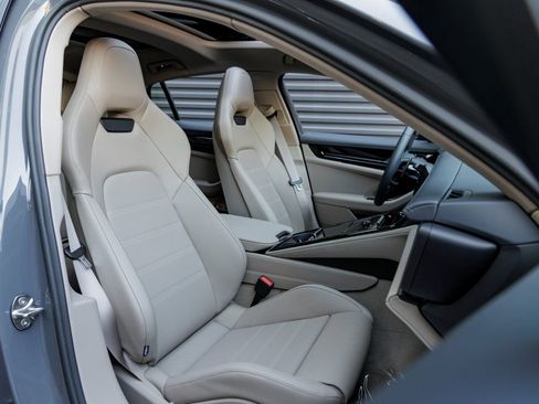 New 2026 Porsche Panamera 4 image 34