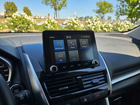 Used 2026 Mitsubishi Eclipse Cross SE image 30