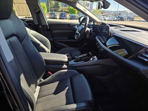 Used 2025 Audi A5 2.0T Premium Plus w/ Premium Plus AWD/4WD image 12