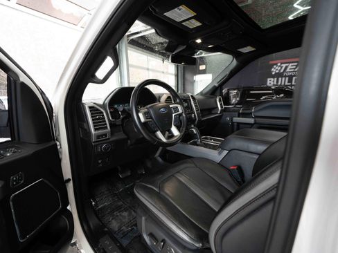 Used 2019 Ford F150 Platinum w/ Equipment Group 701A Luxury image 7