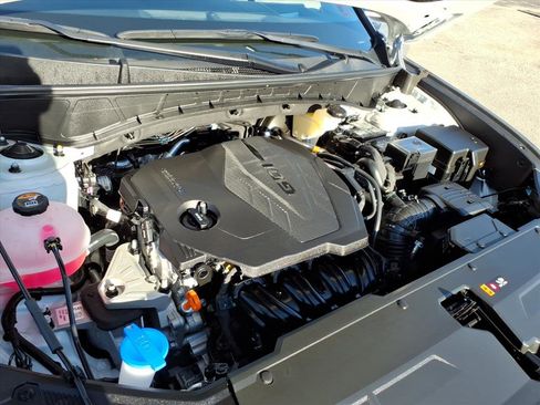 Used 2025 Hyundai Tucson Limited image 13