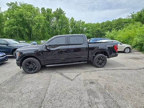 Used 2022 Ford F150 Lariat w/ Equipment Group 502A High AWD/4WD image 3