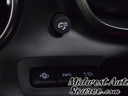 Used 2022 Chevrolet Camaro SS RWD image 15