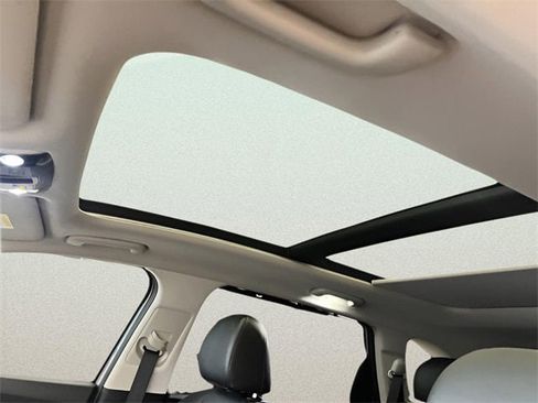 Used 2023 Kia Sorento SX image 23